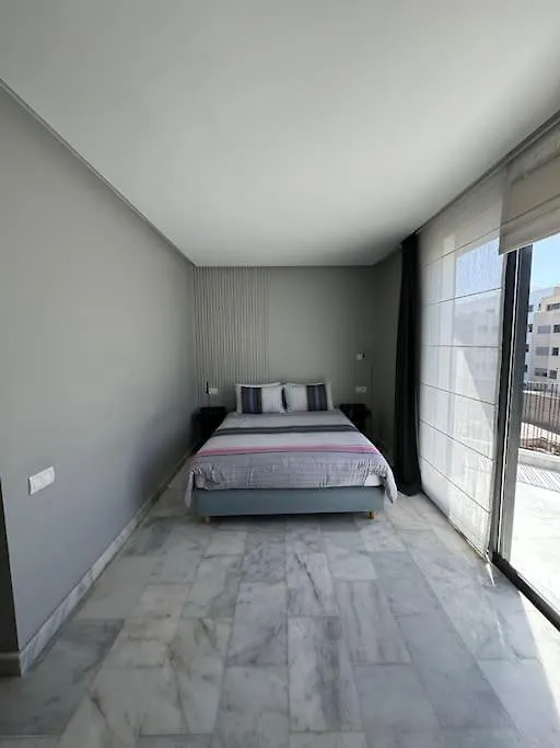 Appartement De Haut Standing- Ferme Bretonne Casablanca Maroko